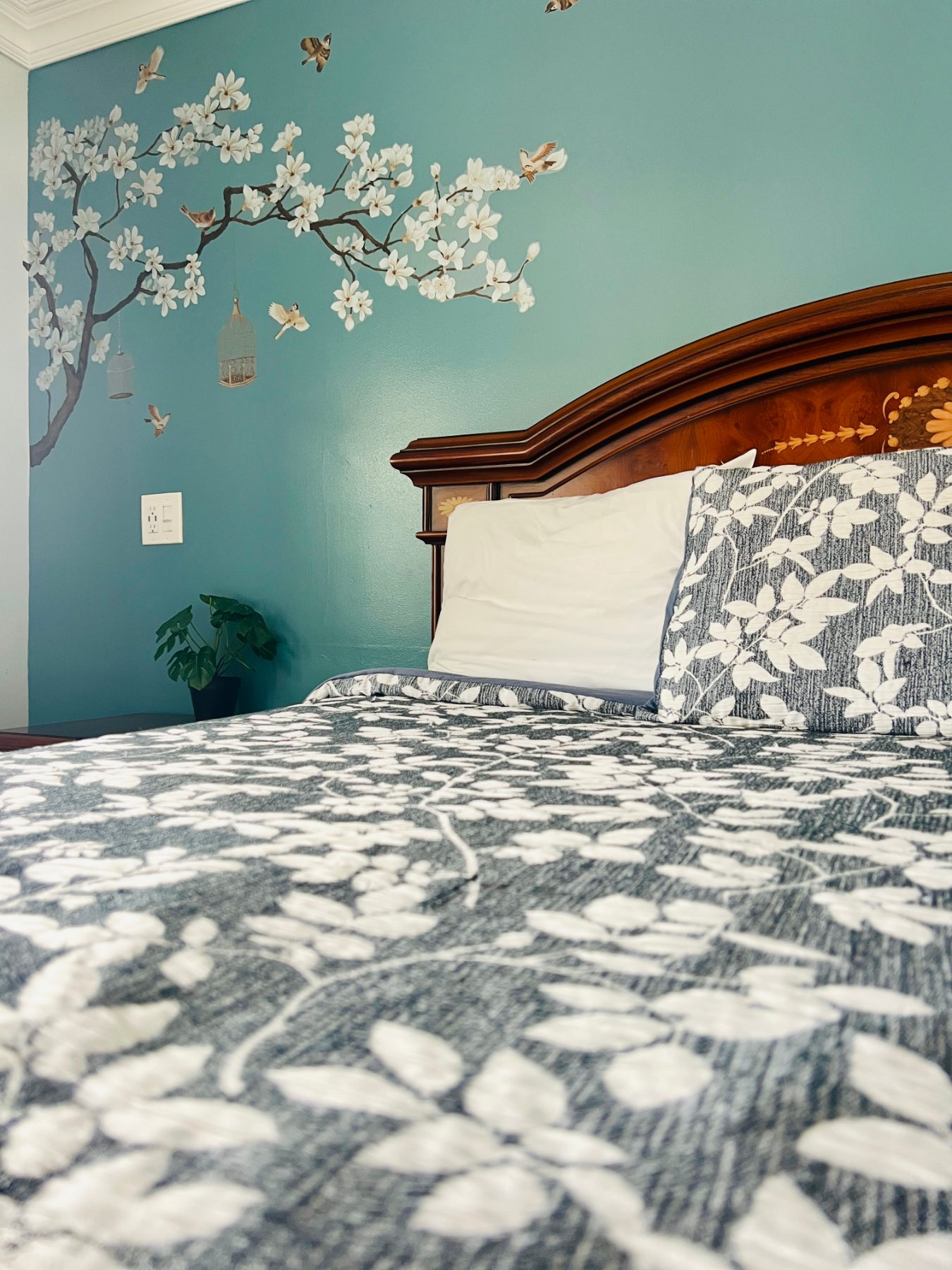 King Bed picture